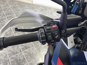 BMW R 1250 GS Trophy •  Továrně snížený podvozek - 11