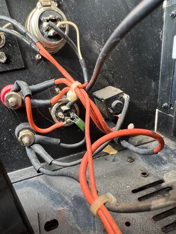 Nemecky koncovy zosilovač do domácnosti - 11