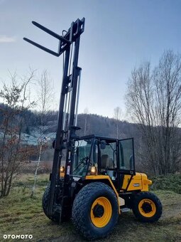 Terénny vysokozdvižný vozík JCB 930-4 4x4 AKO NOVÝ 2015 z N - 11