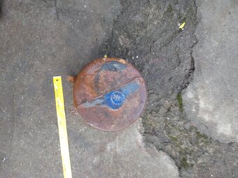 Staré hrnce znak uhorsky - 11