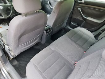 Volkswagen Golf 1.9 TDI DSG bez DPF - 11