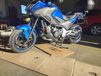 Honda nc750x - 11