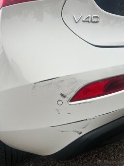 Predám Volvo v40 ročník 2017 - 11