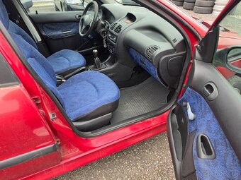 PEUGEOT 206 1.2i BENZÍN - 11