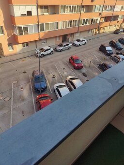 PRENÁJOM: 3IZBOVÝ  KOMPLETNE ZARIADENÝ BYT - ZÁHRADNÍCKA UL. - 11