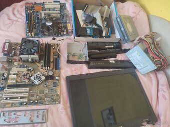 Predám ná Pc ná nokpuk - 11