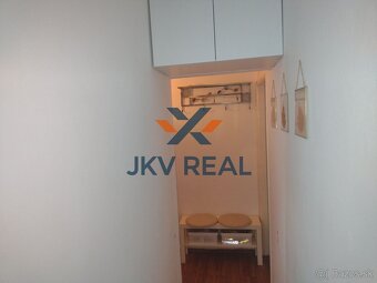 EXKLUZÍVNE  2- IZBOVÝ BYT NA PREDAJ S 2 BALKÓNMI - PIEŠŤANY - 11