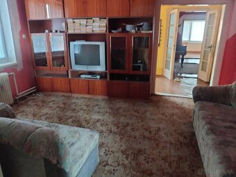 Rodinný dom s pozemkom v obci Čierna - 11