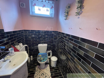 Šesťizbový rodinný dom v Branči – ideálne bývanie v tichej - 11