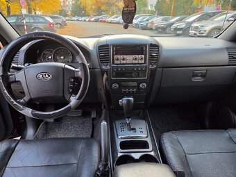 Na predaj KIA SORENTO 2.5 Crdi 125kw + ťažné - 11