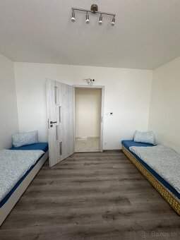 Moderný rodinný dom v Chorvátskom Grobe - 11