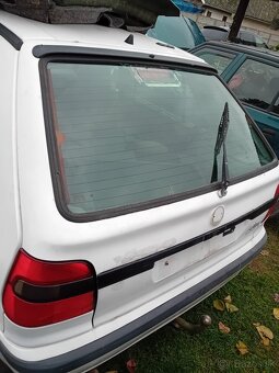 Škoda Felicia 1.3 40kw 135M - 11