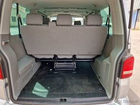 Predám  Volkswagen T5 Caravelle 2.0 TDI 103 KW DSG 121500 km - 11