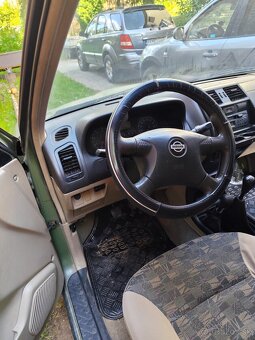 Nissan Terrano - 11
