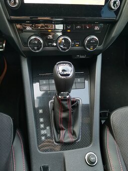Octavia RS 245 limitovaná edícia - 11