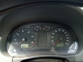 VW Polo 9N 2003 - 11