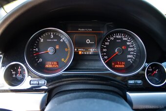 Audi A8 D3 /AJ NA SPLATKY/ - 11