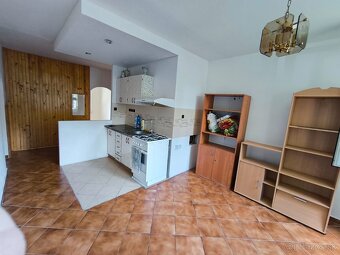 Prenajmem 3izb. Byt. - 11