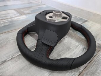 Multifunkcny kozeny Seat volant - 11