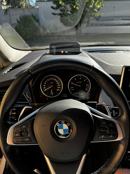 BMW 218d Gran Tourer - 11