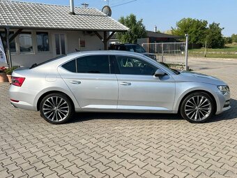 Škoda Superb 2.0 TDI SCR L&K 4x4 DSG - 11