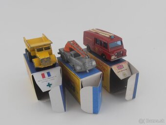 Euclid Dumper, Magirus-Deutz, Land Rover Fire - 11