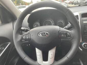 Kia Cee´d SW 1.4 CVVT 16V L - 11