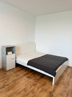Moderný 1-izbový byt v Trnave – 35 m², výborná lokalita, zar - 11