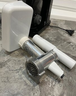 Bosch MUM Serie 2 MUMS2VM00 900W kuchynský robot - 11