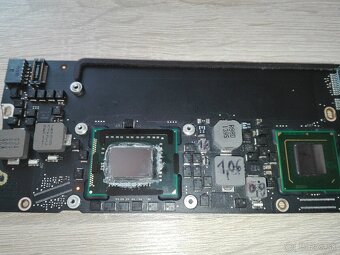 Apple MacBook Air.Mid 2011.A1369. EMC 2469. - 11