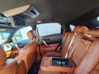 Infiniti FX35 4x4 - 11