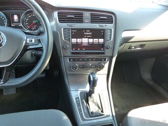Volkswagen Golf e Automat  Elektrický - dojazd ca 150  - 11