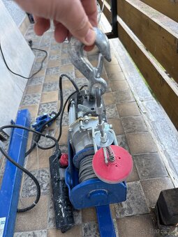Lux Tools ESZ-300/600-A elektrický lanový navijak - 11