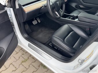 Tesla Model 3 Standart Range plus - 11
