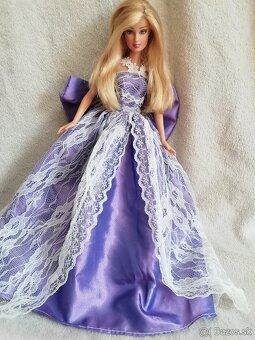 Barbie v krajkovych satach - 11