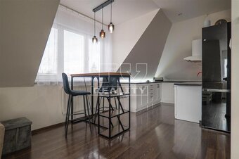 ZNÍŽENIE-TEHLOVÝ 2 IZBOVÝ PODKROVNÝ BYT V KYSUCKOM NOVOM... - 11