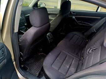 PONUKAM V CELKU ŠKODA OCTAVIA 2 1,9TDI 77KW - 11