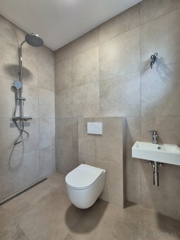 4 – IZB. BUNGALOV, 3 PARK.STÁTIA, TERASA,VEĽKÉ BLAHOVO - 11