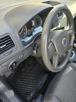 GOLF V - 11/2005 - 1.4 benzín - 55kw - 245.000km - 11