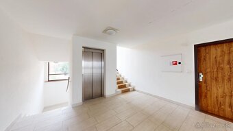 3i. byt 117,50m, Lopúchová ul., KOLIBA, 2x TERASA, garáž - 11