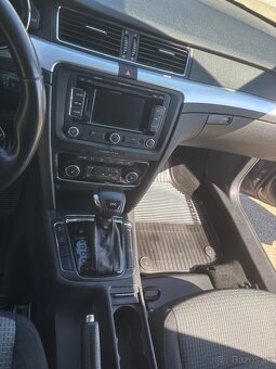 Škoda Superb 2012 combi - 11