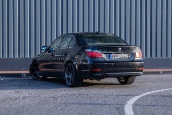 BMW Rad 5 540 i A/T - 11