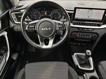 Kia CEED SW 1,5 T-GDi M6 GOLD+LED+NAVI - 11
