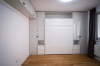 Prenájom luxusného 4 izbového bytu v centre Liptovského Miku - 11
