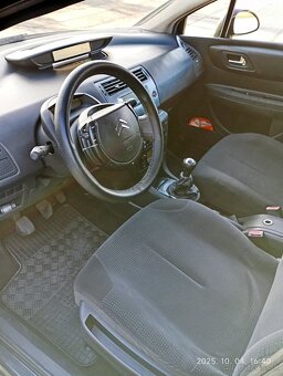 Citroen C4 - 11