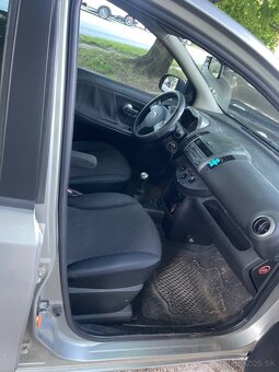 Nissan Note 1.4B - 11