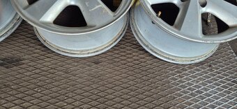 Predám 4ks hlinikové disky originál na FORD. - 11