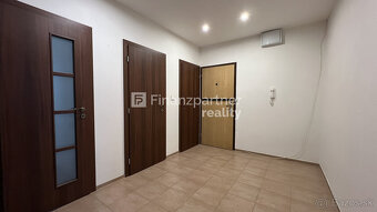 Veľkometrážny 3 izbový byt, 84 m², Hlboká, Nitra - 11