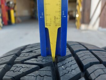 215/65R17 KUMHO ZIMNÉ PNEUMATIKY - 11