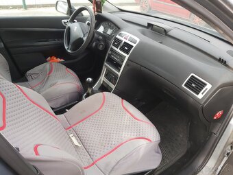 Peugeot 307 1.6 HDi XR - 11